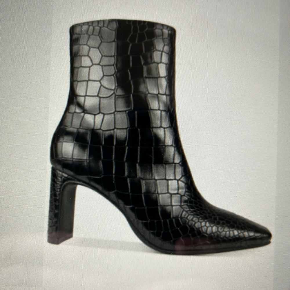 Seven Dials women’s black zip up dress boots